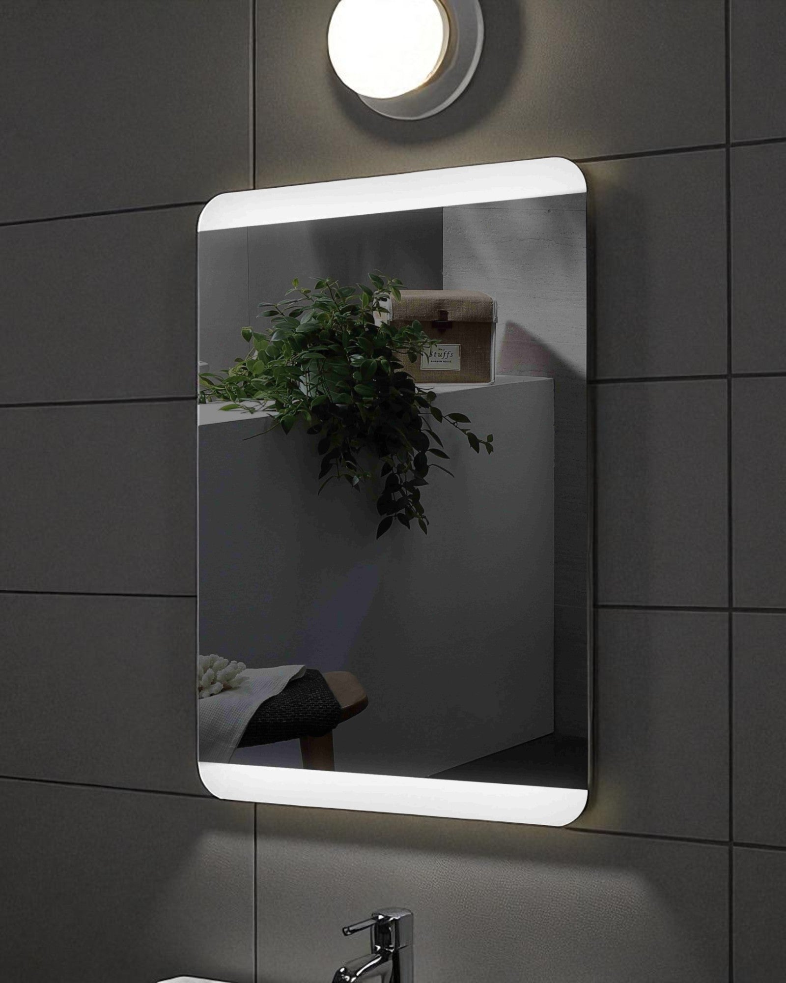 LED 10