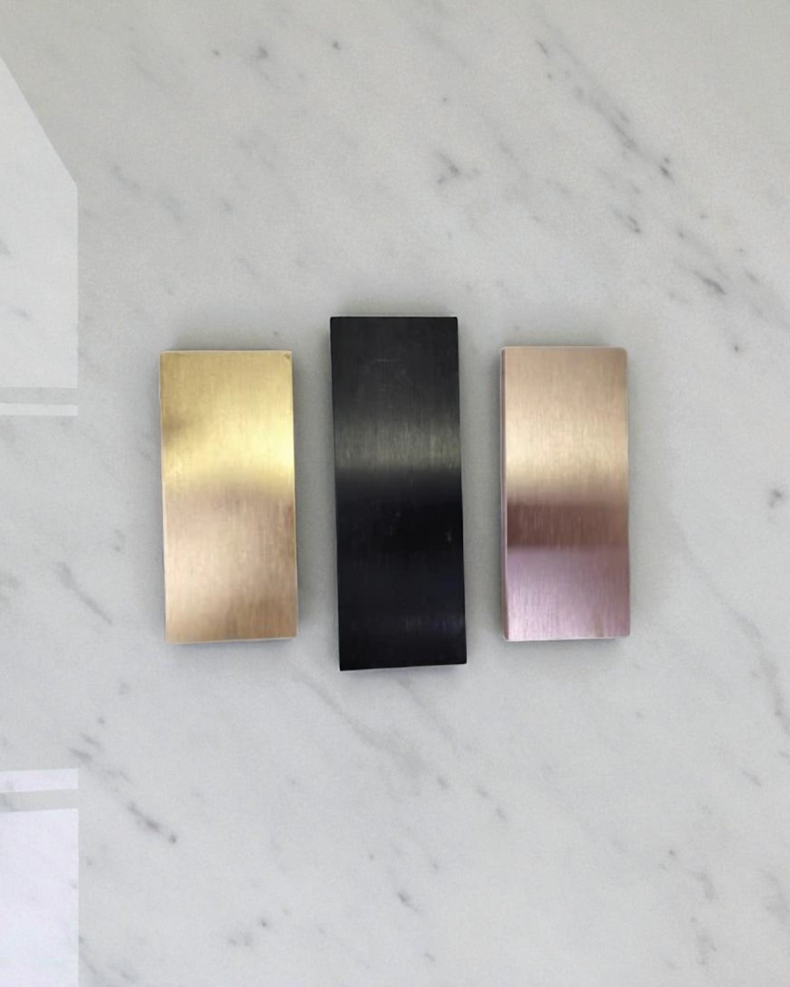 LED 102 - Black Metal Frame