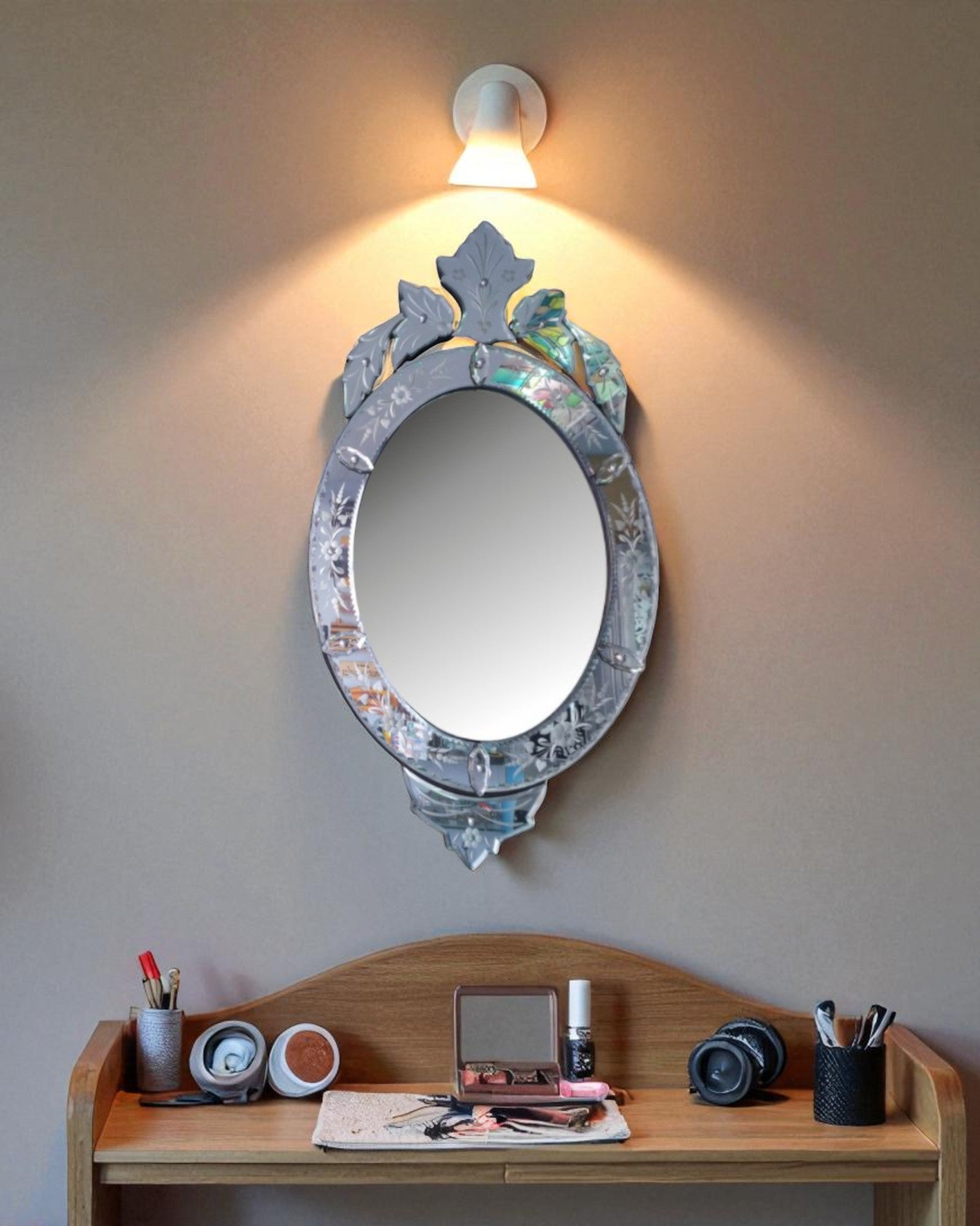 DM 87 - Venetian Mirror