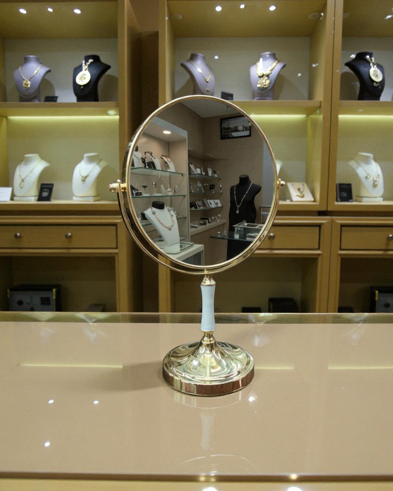 Round Metal Body Counter Top Mirror