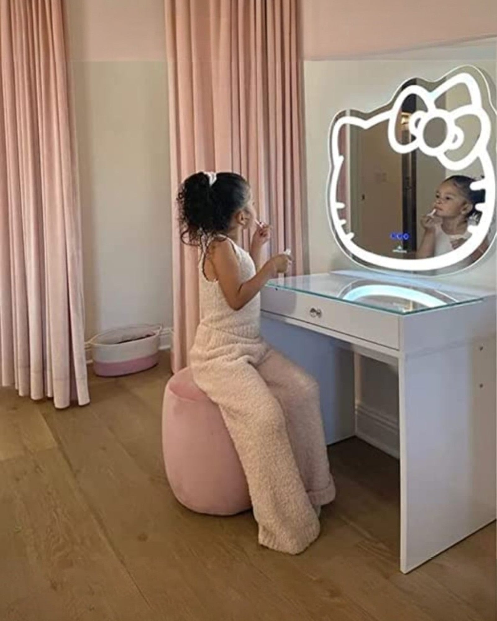 LED 113 - Hello Kitty