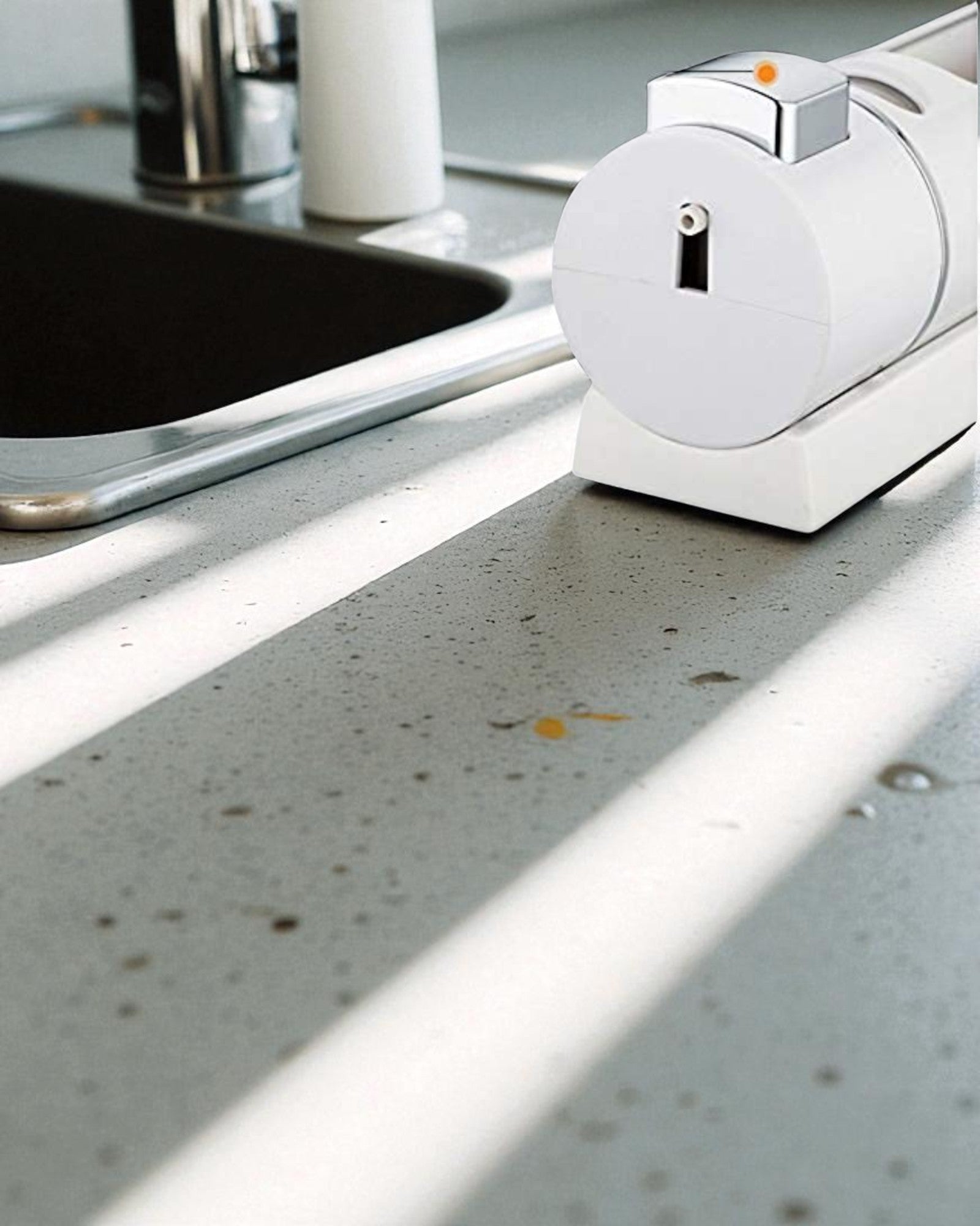 Liquid Soap / Shampoo / Body Wash Dispenser - Capsule