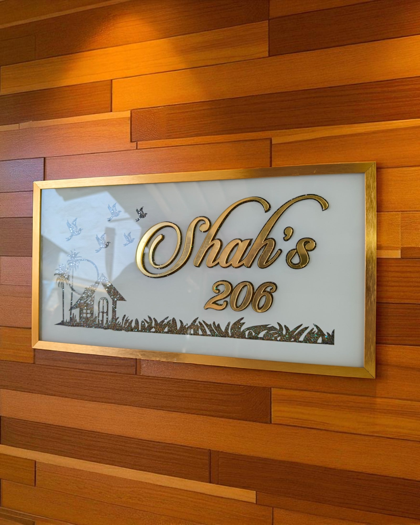 Shah with Metal Frame